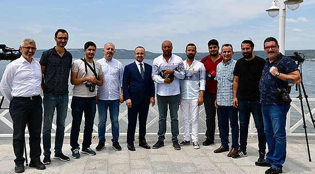 AK Parti Grup Başkanvekili Bülent Turan "İfade Ve Basın Özgürlüğü Demokrasilerin En Temel Unsurudur"