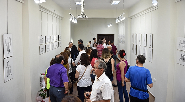 "Antikarikatürler" Yazar Sanatçı Evi'nde Sergileniyor