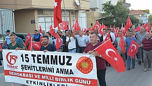 Ayvacık'ta 15 Temmuz Demokrasi Yürüyüşü