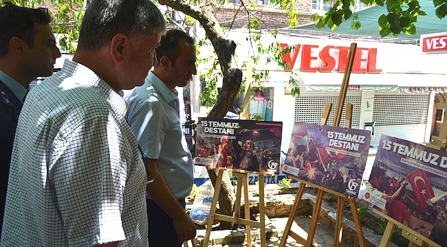 Ayvacık'ta 15 Temmuz Şehitleri anısına resim sergisi