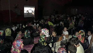 Biga'da AK Parti Sıcak Yaz Gecelerine Renk Katıyor