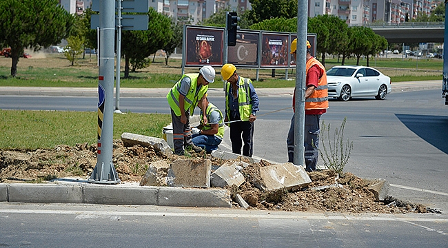 Bölge Trafik Kavşağı'nda Düzenleme Çalışmaları Başladı