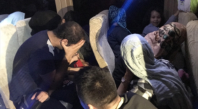 Çanakkale'de 25 Kaçak Göçmen Yakalandı