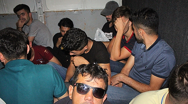 Çanakkale'de 64 kaçak yakalandı