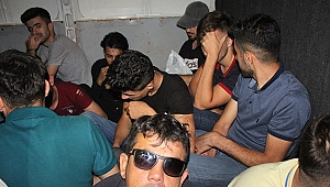 Çanakkale'de 64 kaçak yakalandı