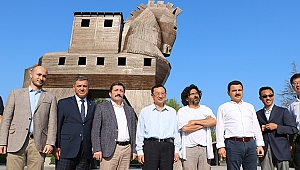 Çin'in Kültür ve Turizm Bakanı Shugang'dan Troya Antik Kenti'ne Ziyaret