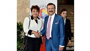 İl Kadın Girişimciler Kurulu Başkanı Bahar Yurt Ticaret Bakanı Ruhsar Pekcan'a Tebrik Ziyaretinde Bulundu