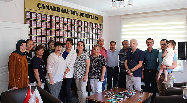 Jülide İskenderoğlu'ndan İlk Teşekkür Etkinliği