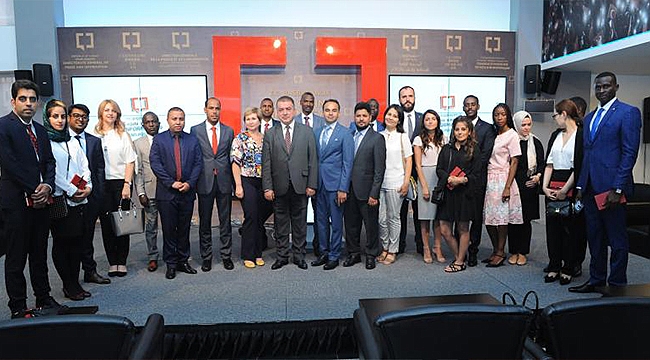 Kamu Görevlileri Ve Akademisyenler İletişim Programı Heyetinden Byegm'ye Ziyaret