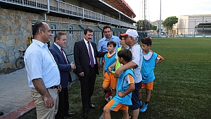 Vali Orhan Tavlı, Gençlik Hizmetleri ve Spor İl Müdürlüğünü Ziyaret Etti