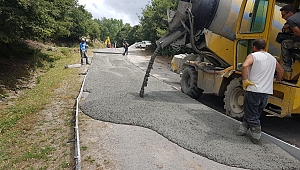 Yenice Soğucak-Taban Beton Yol Çalısmaları Devam Ediyor