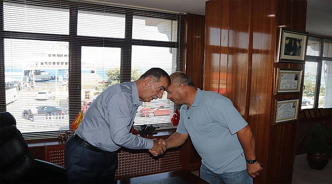 Başkan Ejder, Kentliler İle Bayramlaştı