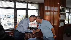 Başkan Ejder, Kentliler İle Bayramlaştı