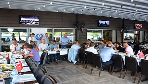 ÇTSO 15 NO'LU MESLEK GRUBU ÜYELERİ SEKTÖRLE İLGİLİ SORUNLARI GÖRÜŞMEK ÜZERE BİR ARAYA GELDİ