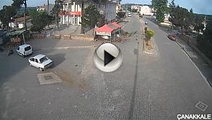 Otomobil karpuz tezgahına daldı