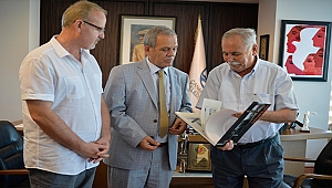 Türkiye Gazeteciler Federasyonu Başkanı Karaca'dan Başkan Gökhan'a Ziyaret…