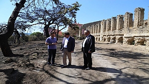 Vali Orhan TAVLI, Yangın Alanında İncelemelerde Bulunarak, Vatandaşlarla Görüştü
