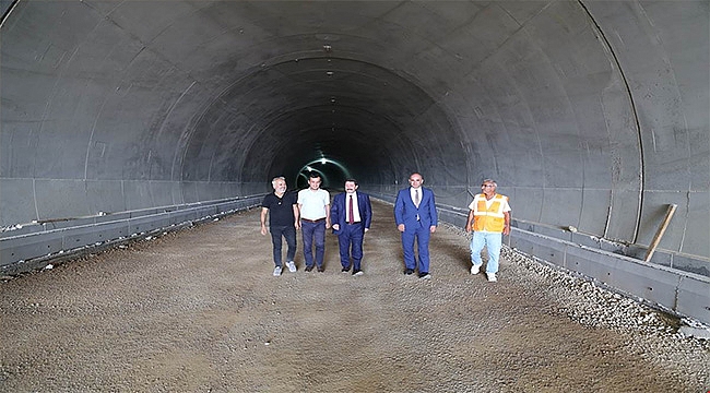 Vali Tavlı, Gelibolu-Eceabat Tünellerinde incelemelerde bulundu