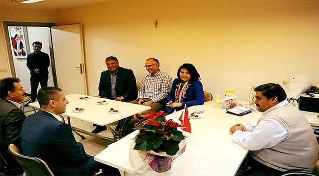 Ak Parti'den Can Erenler'e ziyaret