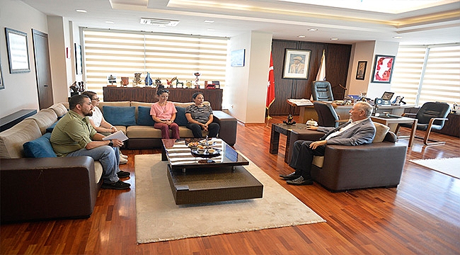 Başkan Gökhan Konuklarını Ağırladı