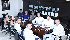 ÇANAKKALE MİLLETVEKİLİ AV. MUHARREM ERKEK'TEN BAROYA ZİYARET