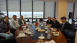 ENDONEZYA CUMHURİYETİ İSTANBUL BAŞKONSOLOSU HERRY SUDRADJAT YÖNETİM KURULUMUZU ZİYARET ETTİ