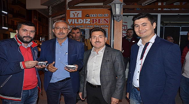 İsmetpaşa'dan aşure ikramı