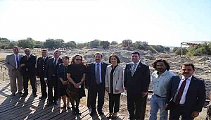 Kanada Heyeti TROYA Antik Kentinde