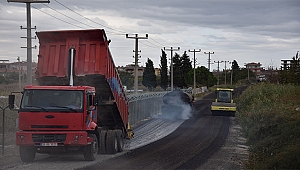 Lapseki'de 50 bin metrekare alanda cadde ve sokaklar asfaltlanıyor
