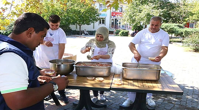 Mutan: "Bu toplumun değerlerine sahip çıkmak boynumuzun borcudur"