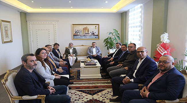 AK Parti Yerel Yönetimler Başkan Yardımcısı Selim YAĞCI, Vali Orhan TAVLI'yı Ziyaret Etti