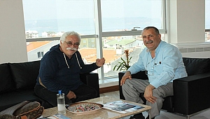 "Atatürk'le kalın, Cumhuriyetle kalın, hoşça kalın"