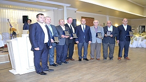 Biga'da muhtarlar yemekte bir araya geldi