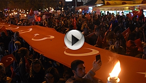 Çanakkale'de 5 bin kişiyle fener alayı