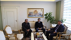 Çanakkale Meydan Taksiciler Derneğinden Valiliğe Ziyaret