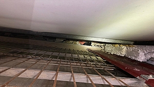 İtfaiye Personeli Yavru Kediyi Kurtardı