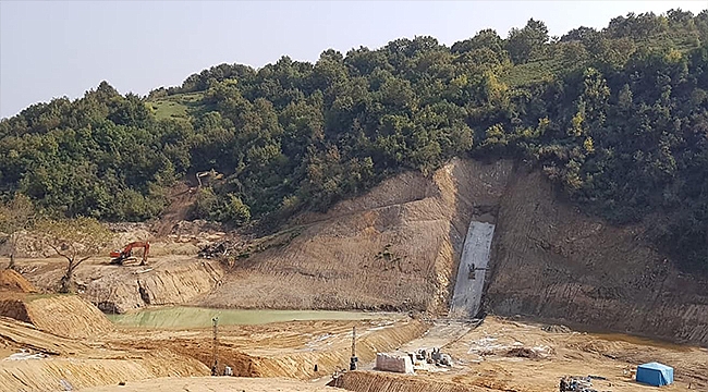 Lapseki'de Çavuş ve Güreci Göletleri İnşaat Çalışmaları Devam Ediyor