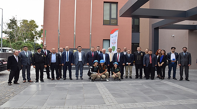  Meslek Lisesi öğrencilerine CNC Lazer Kesim Makinesi hibe edildi