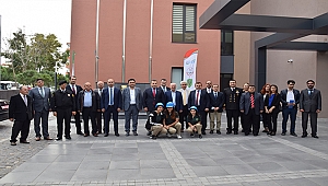  Meslek Lisesi öğrencilerine CNC Lazer Kesim Makinesi hibe edildi