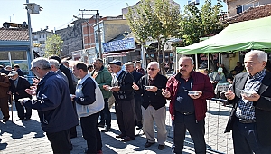 ŞAH-DER'den aşure ve lokma ikramı