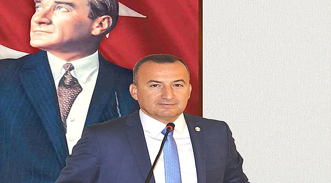 "ATATÜRK'Ü ANMAMIZ 10 KASIM'A SIĞDIRILAMAYACAK KADAR BÜYÜKTÜR"