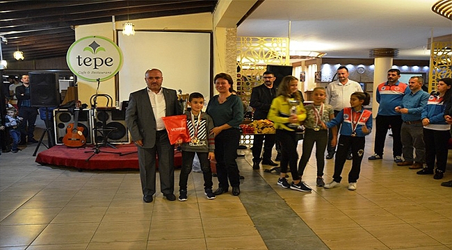 Bigalı karateciler kemer yükseltti
