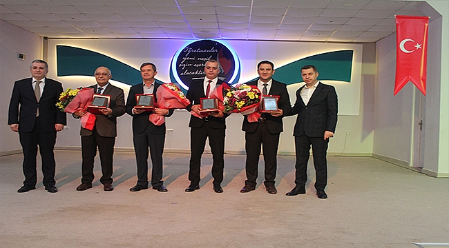 Çan'da 24 Kasım Öğretmenler Günü Kutlandı