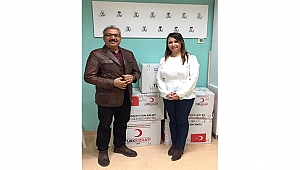 Kızılay Çanakkale Şube Başkanı Mehmet Kaplan ÇOMÜ Butiğe Bağışta Bulundu