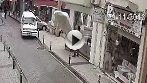 Saniyelerle Kurtuldu!