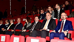 TÜRKİYE ÇANAKKALE'Yİ KONUŞUYOR