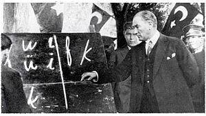 Vali Orhan TAVLI' nın "24 Kasım Öğretmenler " Günü Mesajı