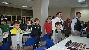 Yaş Grupları Turnuvasında Çanakkale Belediyespor'a 7 Kupa