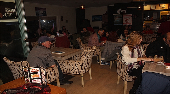 Çan'da Şiir Dinletisi Gecesi Mest Etti