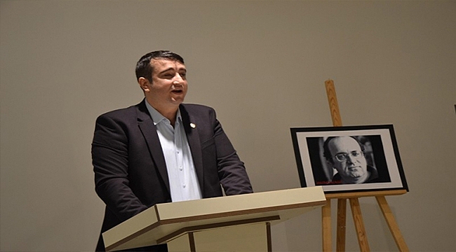 BİGA'DA GAZETECİ YAZAR UĞUR MUMCU ANILDI